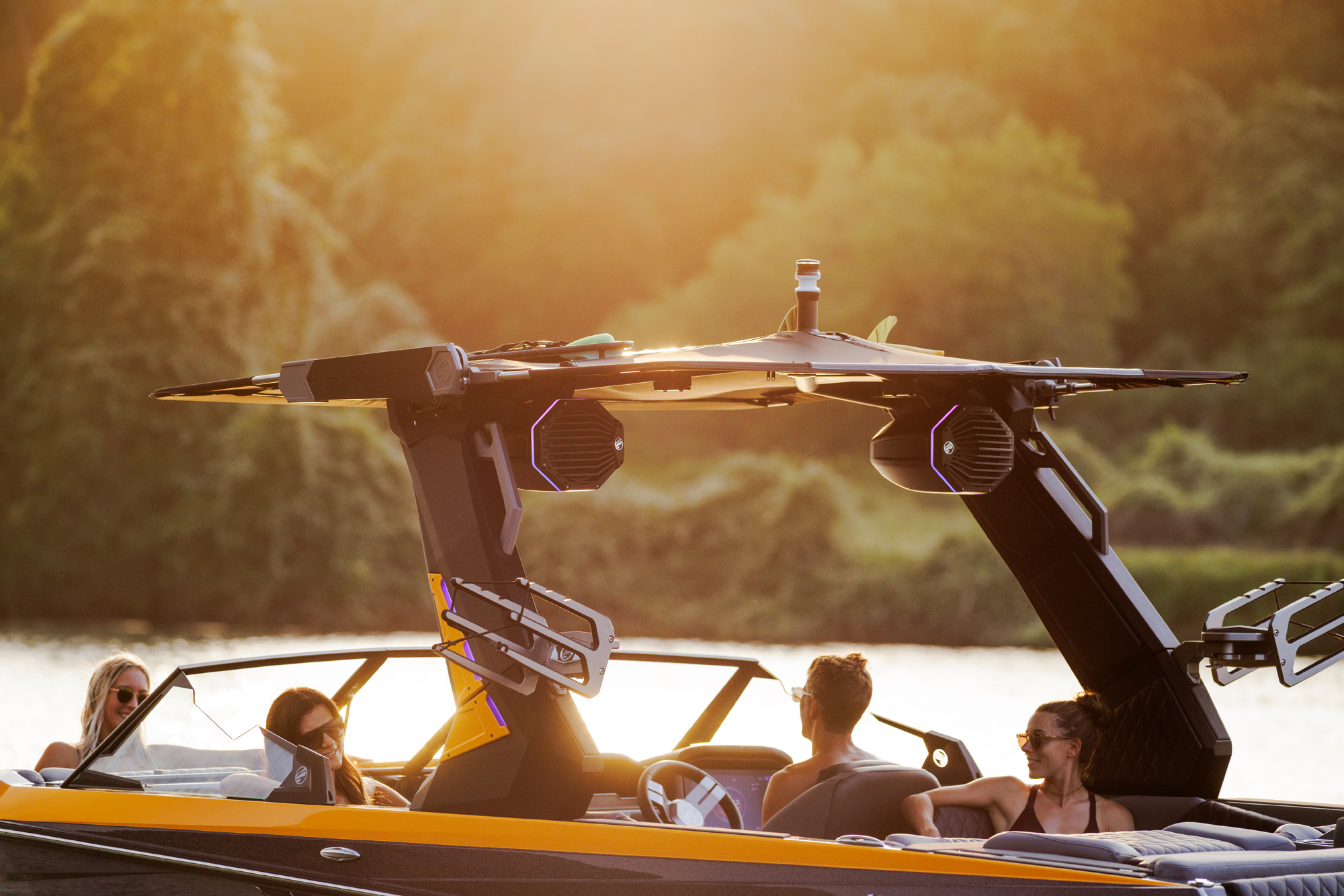 tige z3 surfboat v3a0056 1